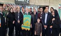 حضور پرچم متبرک حرم امام رضا (ع) در بیمارستان شهید آیت الله قدوسی شهر نهاوند؛ عطر رضوی در فضای درمان