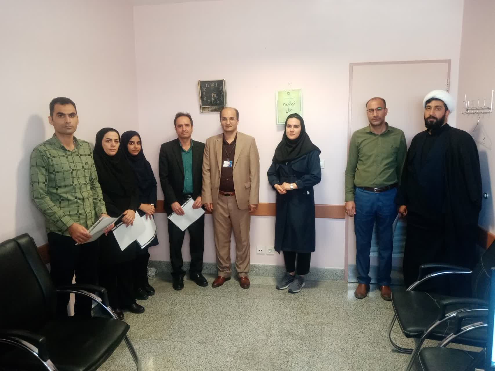 دیدار رئیس، مدیر و امام جماعت بیمارستان با مسئول امور اداری و پرسنل کارگزینی 